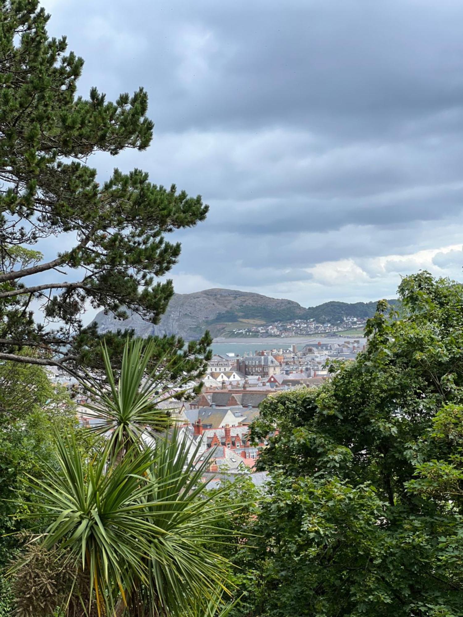 Merrion Hotel Llandudno Exteriör bild
